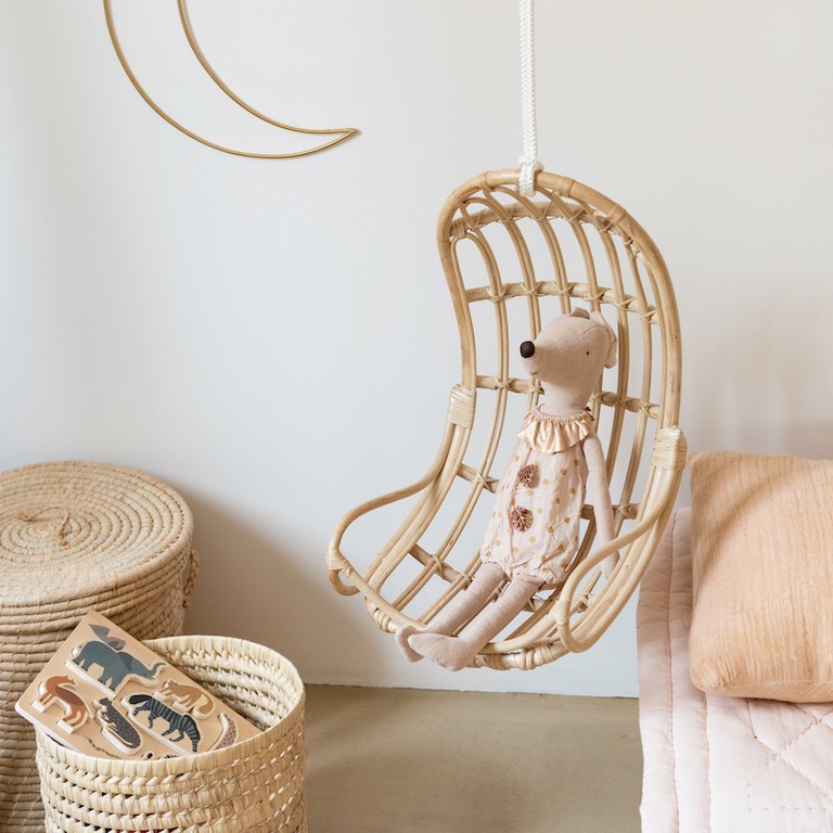 balancelle pour poupee