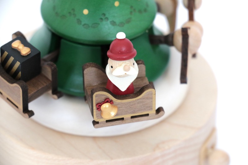 boite-a-musique-sapin-de-noel-renne