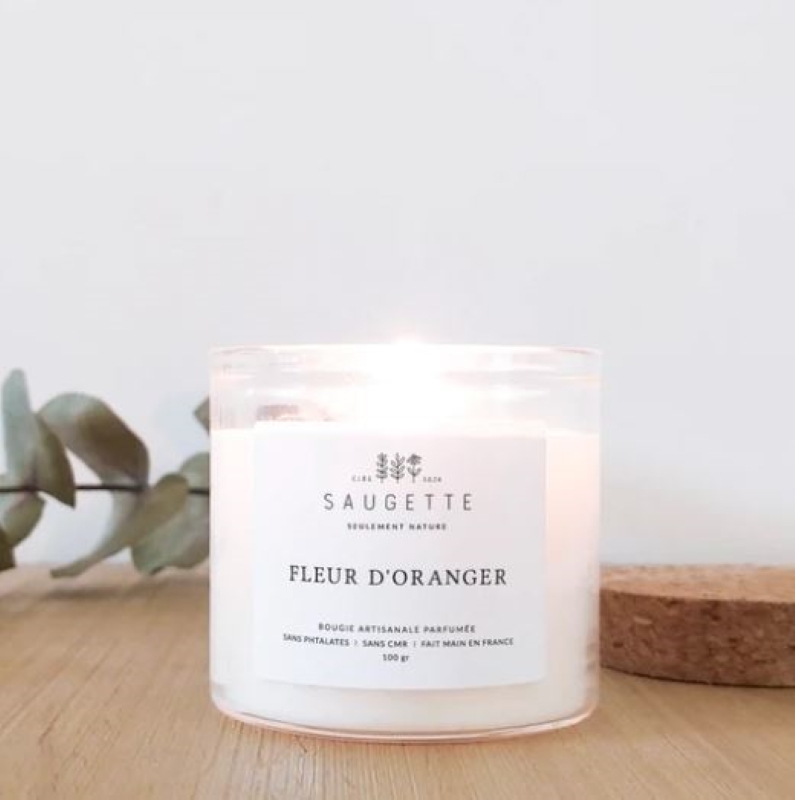 bougie-saugette-fleur-oranger-flamme