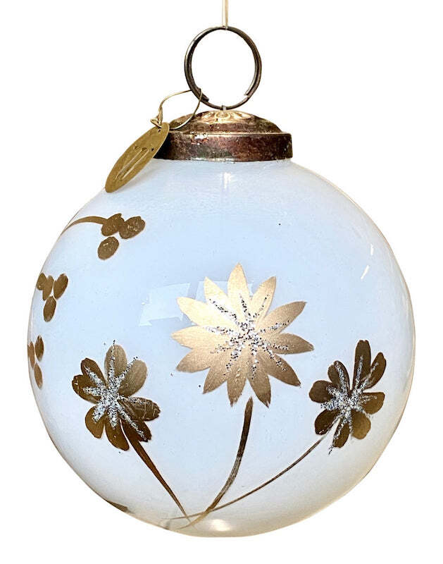 boule-fleurs-dorées-noel