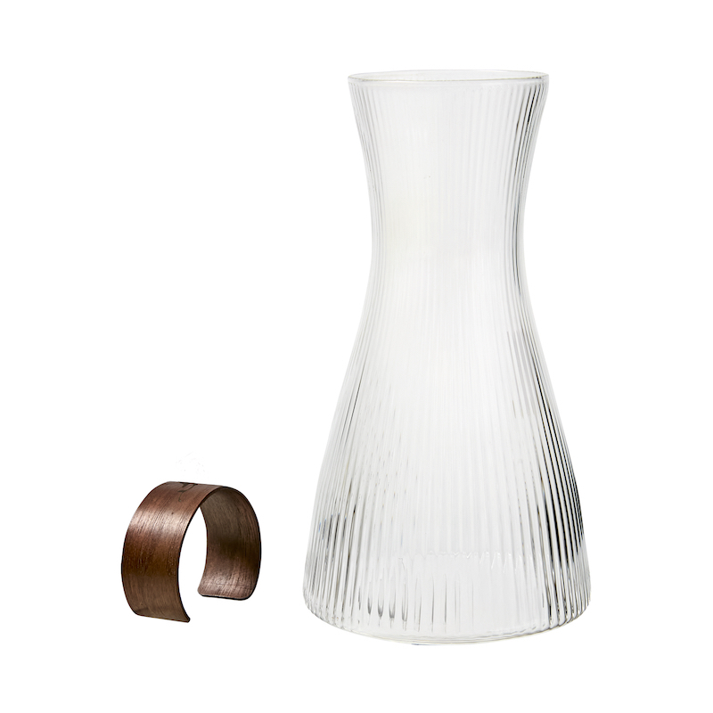 carafe-verre-strié-bois