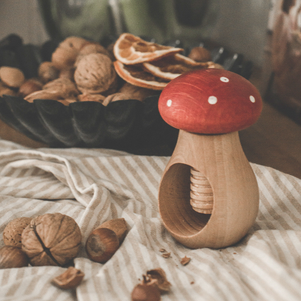 casse-noix-forme-champignons