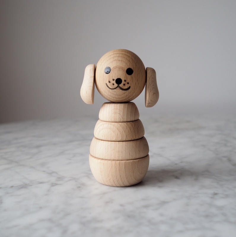 chien-a-empiler-sarah-and-bendrix