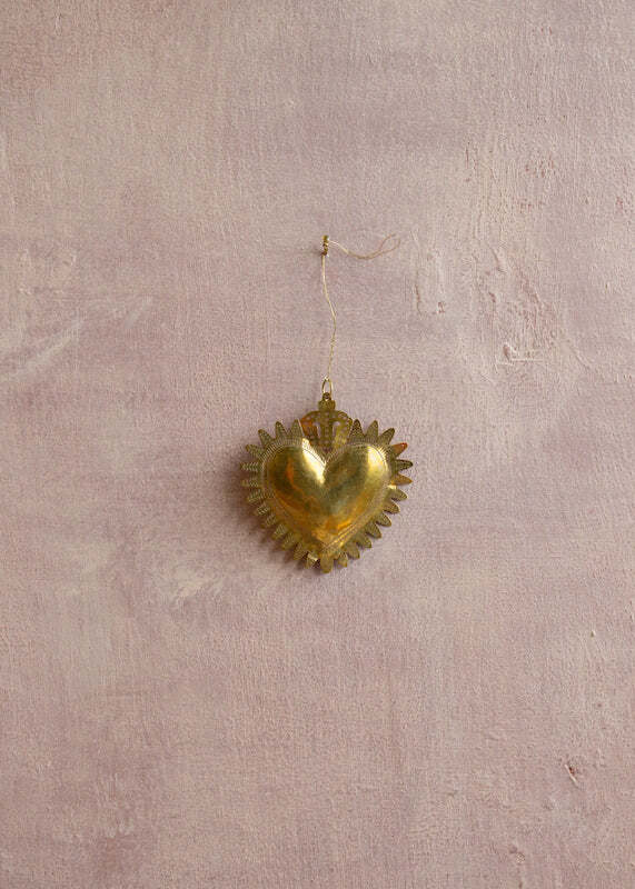 coeur-dore-a-suspendre-en-laiton