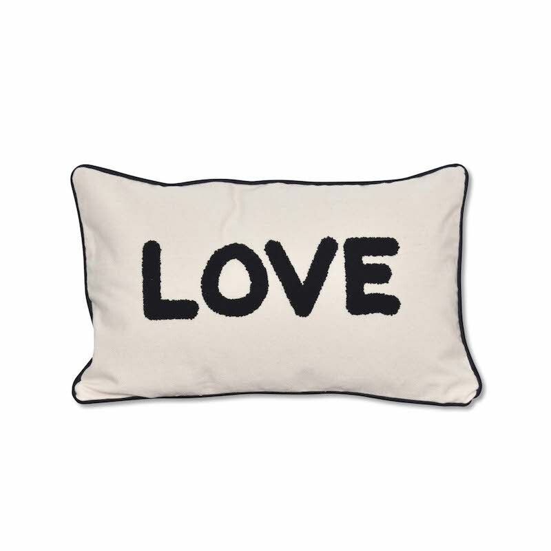 coussin-love-noir