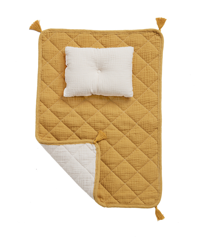 couverture-oreiller-moutarde-olli-ella