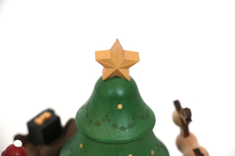 detail-boite-a-musique-sapin-renne-noel