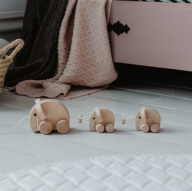 elephants-en-bois-bendrix-sarah