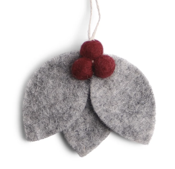 feuille-grise-baies-rouges