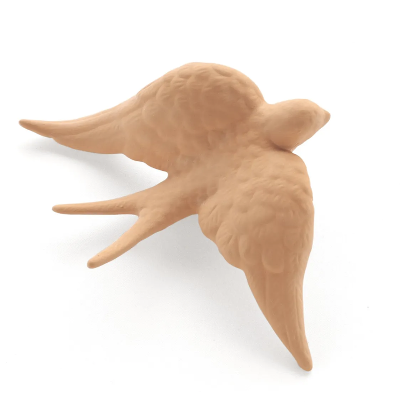 grande-hirondelle-en-terre-cuite