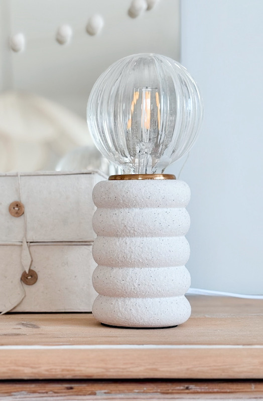 lampe-blanche-texturé