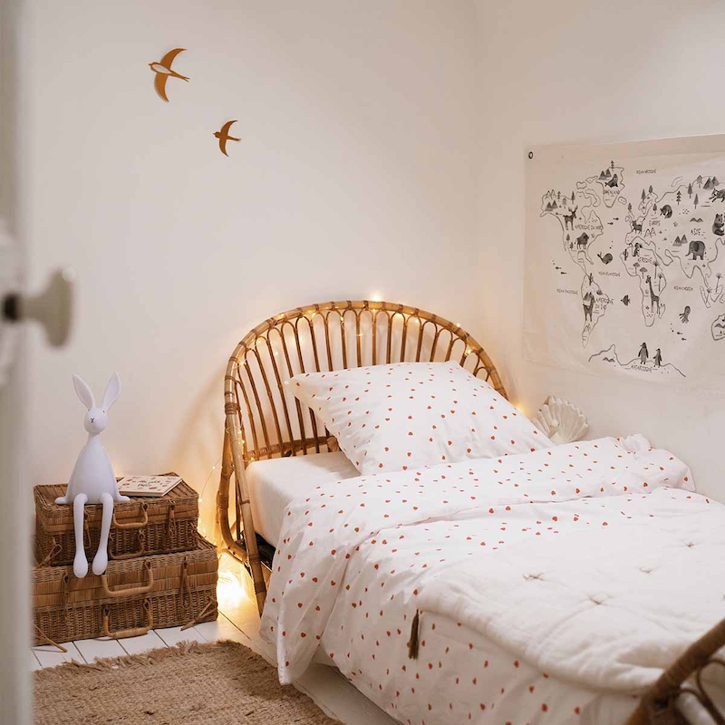 lampe-lapin-carte-du-monde-rose-in-april