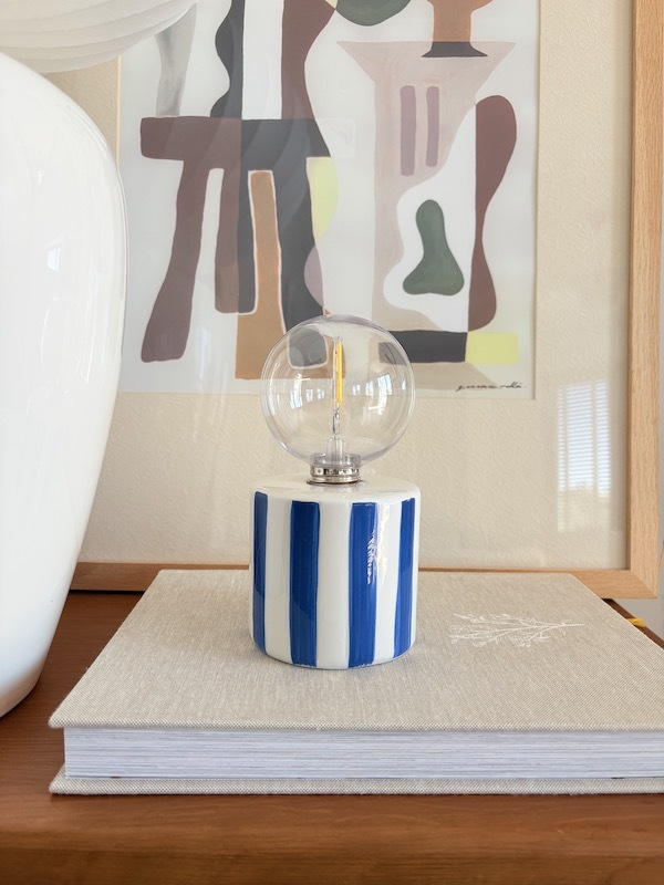 lampe-led-rayures-porcelaine