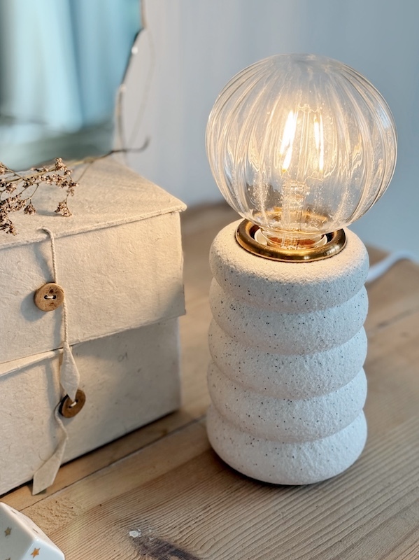 lampe-texturé-d'appoint