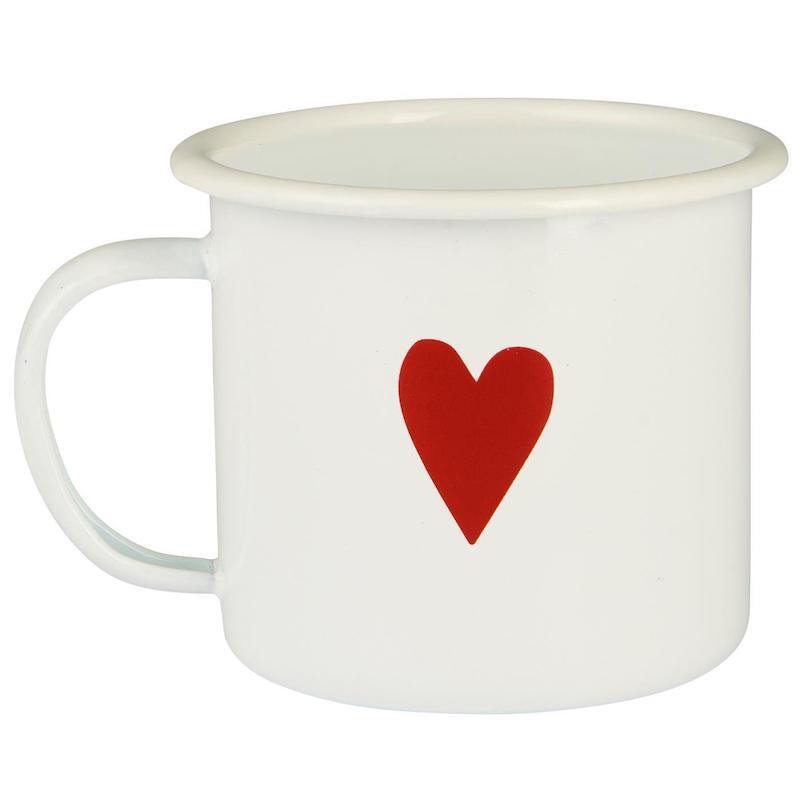 mug-avec-coeur-rouge