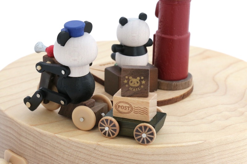 panda-postier-boite-a-musique