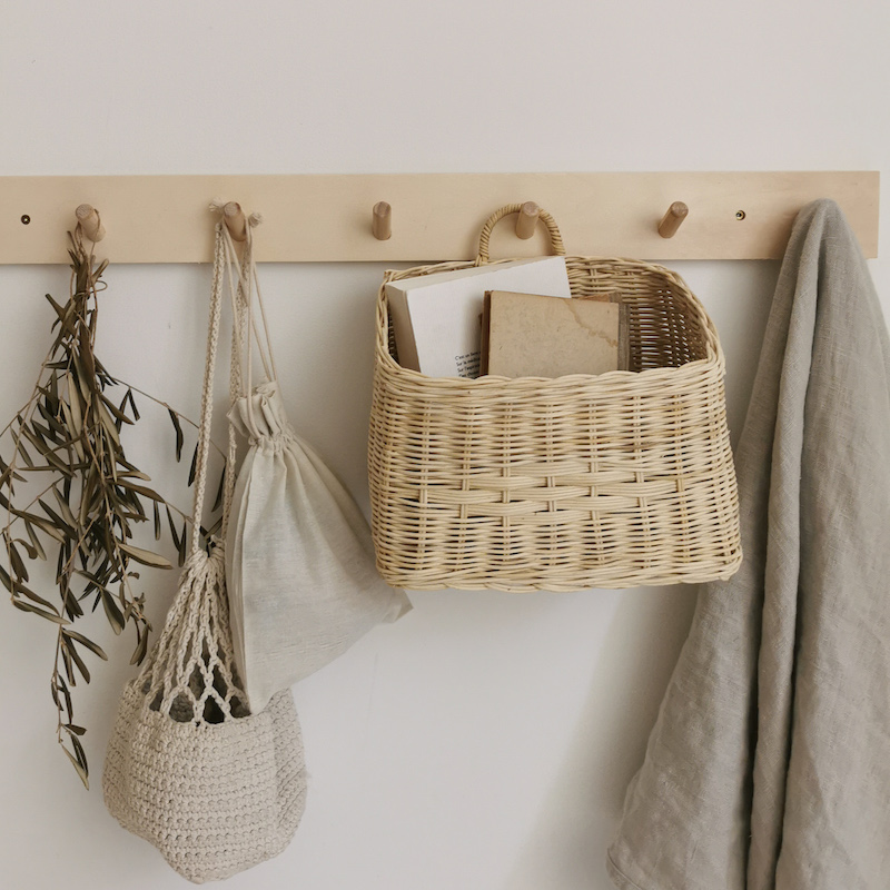 panier-a-suspendre-rotin