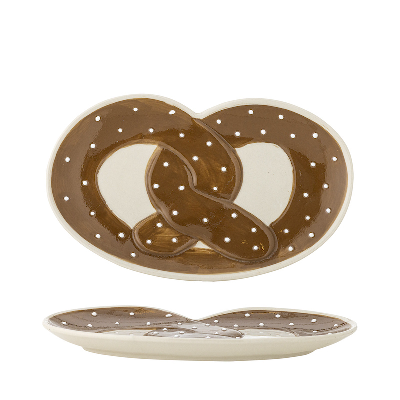 plat-bretzel-bloomingville