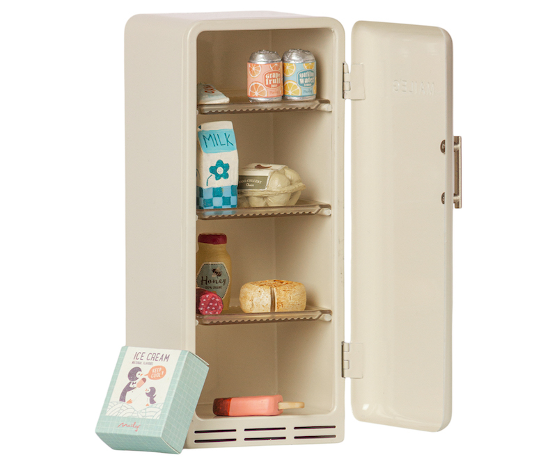 refrigerateur-frigo-maileg-beige