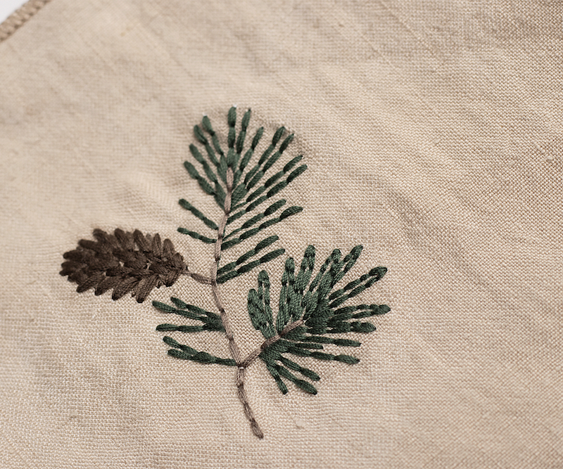 serviette-pommes-de-pin-maileg