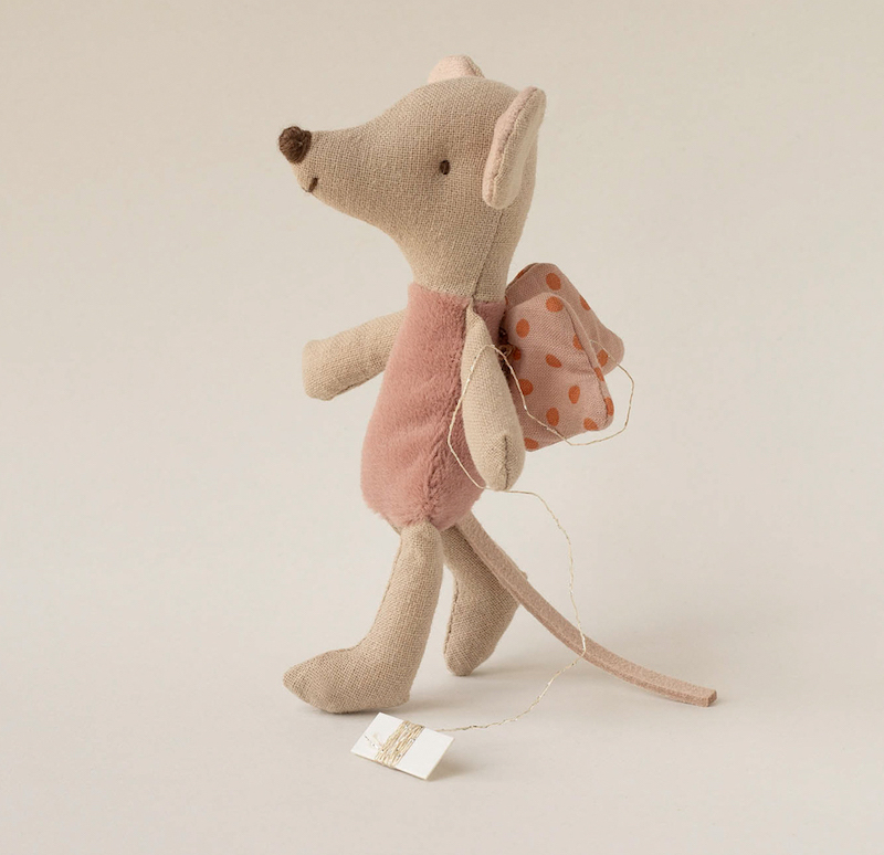 souris-ange-maile-rose