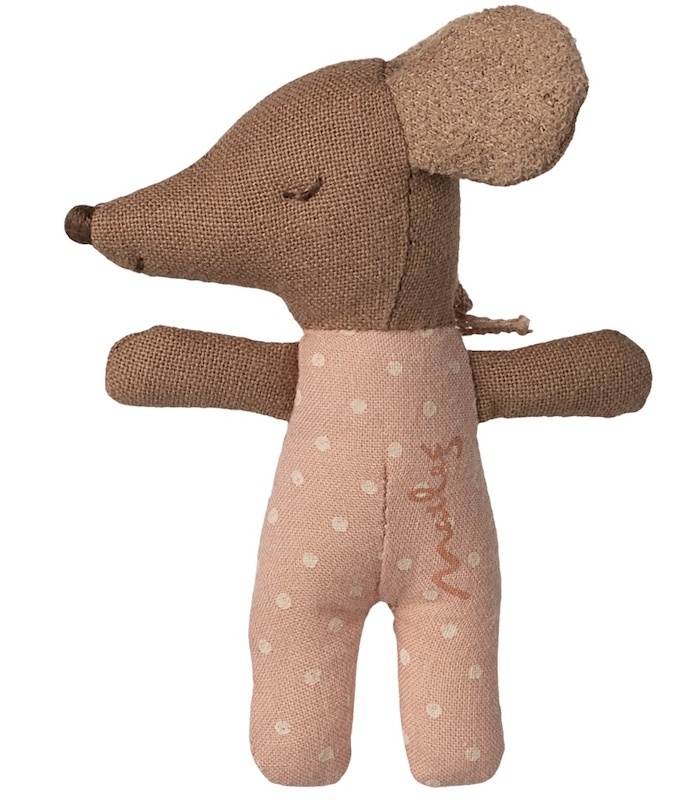 souris-bebe-fille-5002-maileg