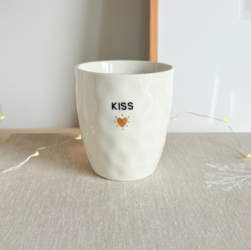 tasse-kiss-coeur-dore