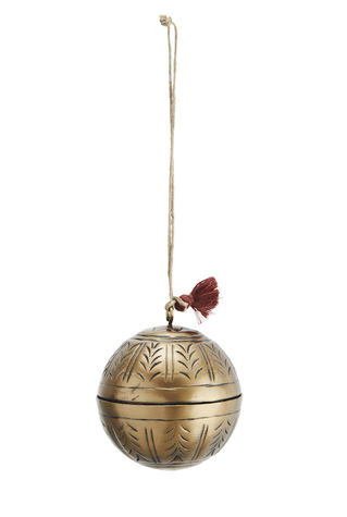 boule-sculptéee-madam-stoltz