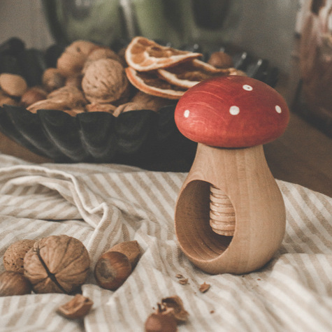 casse-noix-forme-champignons