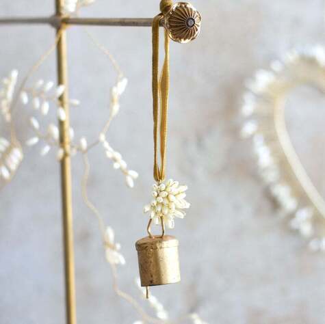 cloche-laiton-coquillage