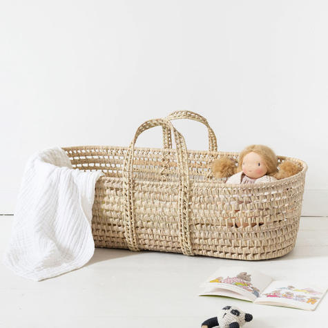 couffin-en-paille-pour-bebe