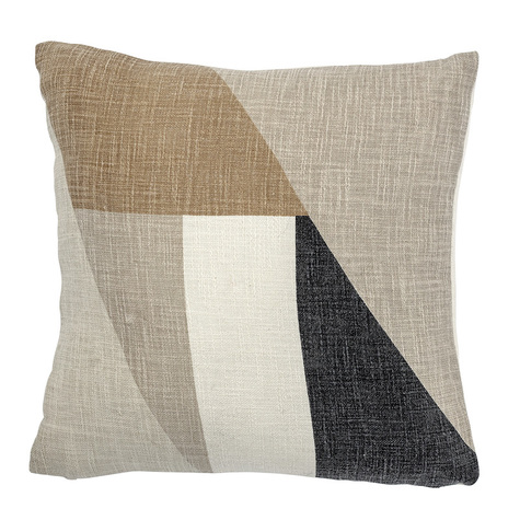 coussin-beige-graphique-bloomingville