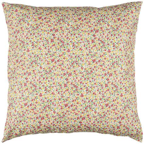 housse-coussin-fleurs-liberty