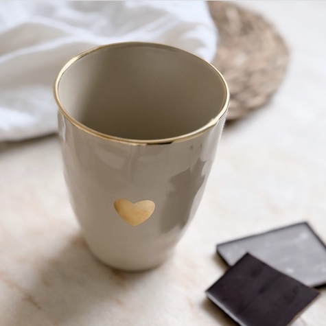mug-beige-coeur-dore