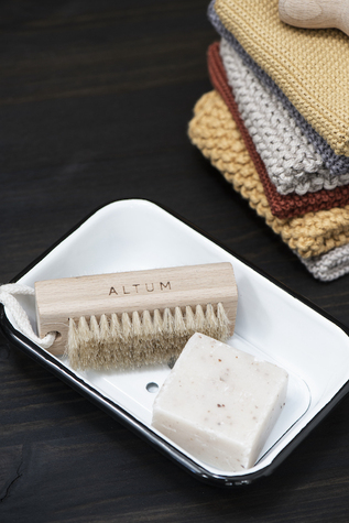 porte-savon-email-noir-blanc