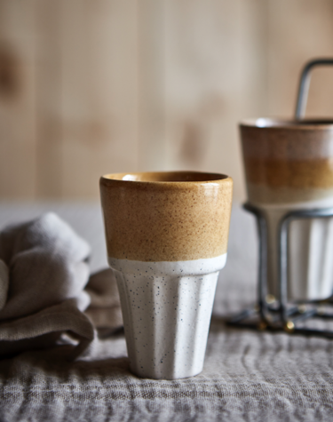tasse-beige-marron-ceramique